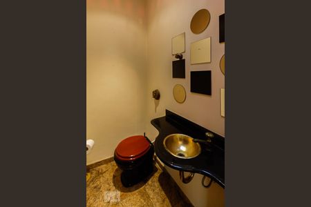 Lavabo de casa à venda com 5 quartos, 450m² em Jardim Marajoara, São Paulo