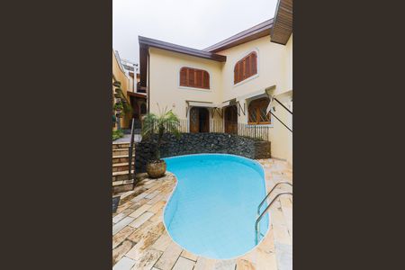 Casa à venda com 450m², 5 quartos e 6 vagasPiscina