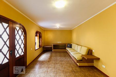 Casa à venda com 450m², 5 quartos e 6 vagasSalão 