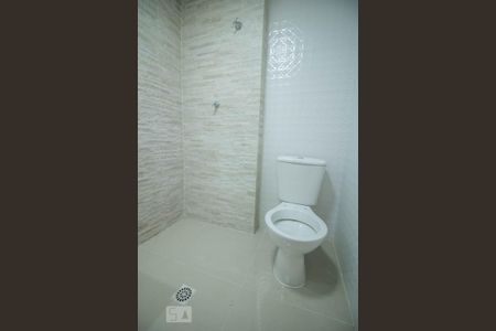 Apartamento à venda com 51m², 2 quartos e 2 vagas Apartamento à venda com 51m², 2 quartos e 2 vagasBanheiro da Suite