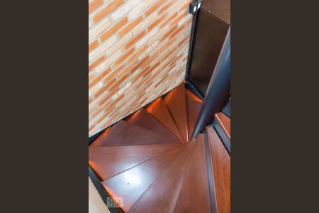 Escada de apartamento para alugar com 1 quarto, 49m² em Vila Andrade, São Paulo