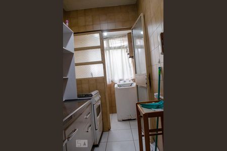 Cozinha  de apartamento à venda com 1 quarto, 60m² em Petrópolis, Porto Alegre