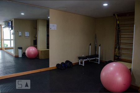Apartamento para alugar com 68m², 2 quartos e 1 vagaÁrea comum - Academia