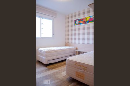 Quarto 1 de apartamento para alugar com 2 quartos, 68m² em Boa Vista, Porto Alegre