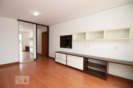 Dormitorio 2 Suite  de casa à venda com 5 quartos, 600m² em Chácara das Pedras, Porto Alegre