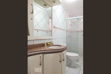 Apartamento à venda com 62m², 2 quartos e 1 vaga Apartamento à venda com 62m², 2 quartos e 1 vagaBanheiro