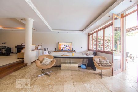 Sala de casa para alugar com 4 quartos, 682m² em Setor de Habitações Individuais Sul, Brasília