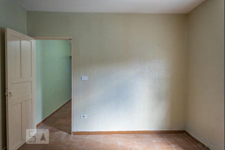 Casa para alugar com 60m², 1 quarto e 1 vaga Casa para alugar com 60m², 1 quarto e 1 vagaQuarto