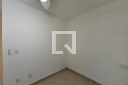 Quarto 2 de apartamento para alugar com 2 quartos, 55m² em Loteamento Parque São Martinho, Campinas