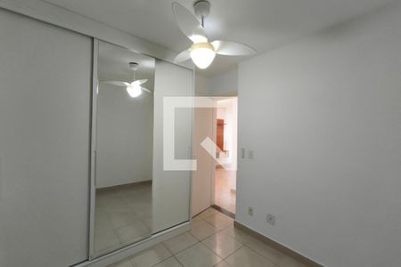 Quarto 2 de apartamento para alugar com 2 quartos, 55m² em Loteamento Parque São Martinho, Campinas
