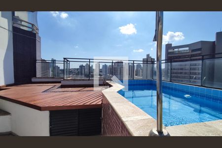 Studio à venda com 50m², 1 quarto e 1 vaga Studio à venda com 50m², 1 quarto e 1 vagaÁrea comum - Piscina