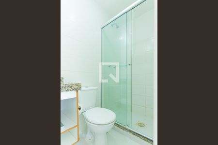 Casa de condomínio para alugar com 55m², 2 quartos e 1 vaga Casa de condomínio para alugar com 55m², 2 quartos e 1 vagaBanheiro da Suíte