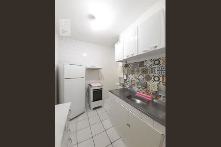Apartamento à venda com 65m², 2 quartos e 1 vagaCozinha
