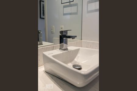 Apartamento para alugar com 70m², 2 quartos e 1 vagaBanheiro