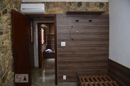 Casa à venda com 900m², 3 quartos e 5 vagasQuarto 3