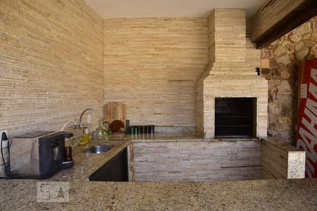 Casa à venda com 900m², 3 quartos e 5 vagasÁrea comum - Churrasqueira