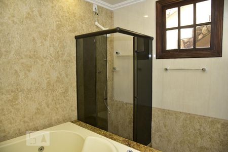 Casa à venda com 900m², 3 quartos e 5 vagasBanheiro Quarto 1 