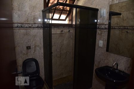 Casa à venda com 900m², 3 quartos e 5 vagasBanheiro Social