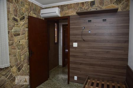 Casa à venda com 900m², 3 quartos e 5 vagasQuarto 3