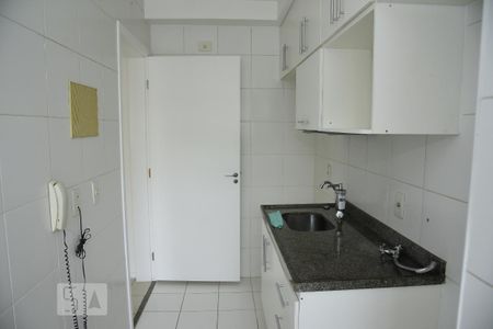 Apartamento à venda com 60m², 2 quartos e 1 vagaCozinha