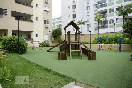 Apartamento à venda com 60m², 2 quartos e 1 vagaÁrea Comum - Playground