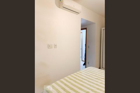 Apartamento para alugar com 4 quartos, 103m² em Recreio dos Bandeirantes, Rio de Janeiro