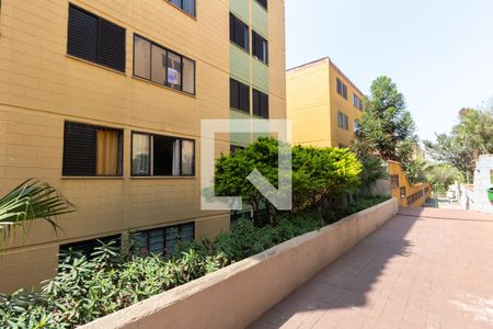 Apartamento para alugar com 66m², 2 quartos e 1 vagaFachada do bloco