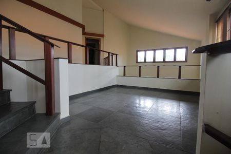 Sala de casa para alugar com 4 quartos, 343m² em Lar São Paulo, São Paulo