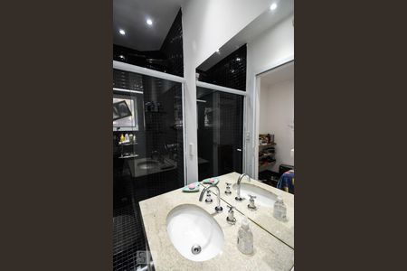 Apartamento à venda com 145m², 3 quartos e 1 vagaBanheiro