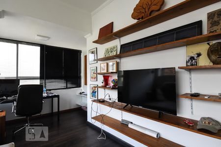 Apartamento à venda com 145m², 3 quartos e 1 vagaSala de tv