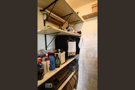 Apartamento à venda com 145m², 3 quartos e 1 vagaQuarto de Serviço