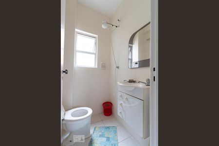 Apartamento para alugar com 250m², 3 quartos e 1 vaga Apartamento para alugar com 250m², 3 quartos e 1 vagaBanheiro de Serviço