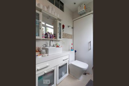 Banheiro da Suíte de apartamento para alugar com 3 quartos, 245m² em Jardim Paulista, São Paulo