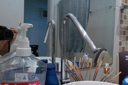 Apartamento para alugar com 250m², 3 quartos e 1 vaga Apartamento para alugar com 250m², 3 quartos e 1 vagaPia do Banheiro Corredor