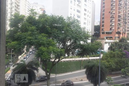 Apartamento para alugar com 250m², 3 quartos e 1 vaga Apartamento para alugar com 250m², 3 quartos e 1 vagaVista do Quarto 2