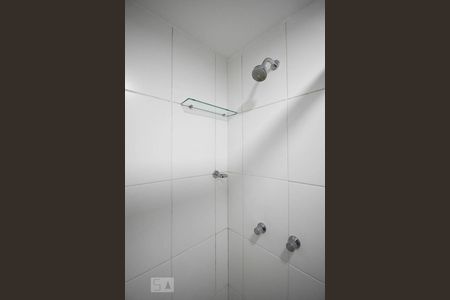 Apartamento para alugar com 54m², 2 quartos e 1 vaga Apartamento para alugar com 54m², 2 quartos e 1 vagaDetalhe do Banheiro Suíte