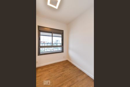 Quarto de apartamento à venda com 2 quartos, 70m² em Pinheiros, São Paulo