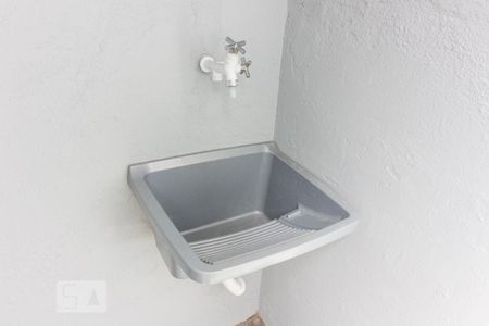 Casa para alugar com 50m², 1 quarto e sem vagaÁrea de Serviço