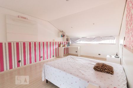 Casa à venda com 397m², 4 quartos e 2 vagasQuarto 3 suíte