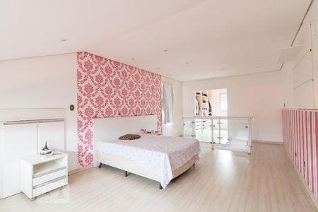 Casa à venda com 397m², 4 quartos e 2 vagasQuarto 3 suíte