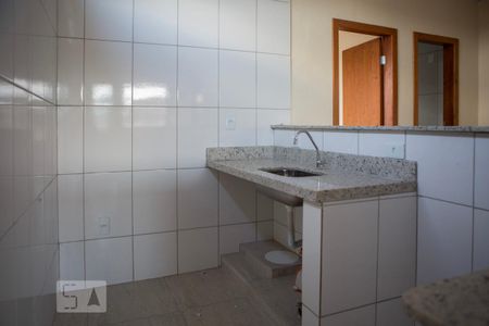 Cozinha de casa para alugar com 2 quartos, 60m² em Palmeiras, Belo Horizonte
