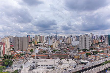 Apartamento para alugar com 47m², 1 quarto e 1 vagaVista