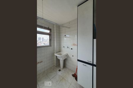 Apartamento para alugar com 77m², 3 quartos e 1 vagaÁrea de serviço