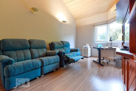 Casa para alugar com 304m², 4 quartos e 4 vagas Casa para alugar com 304m², 4 quartos e 4 vagasEscritório