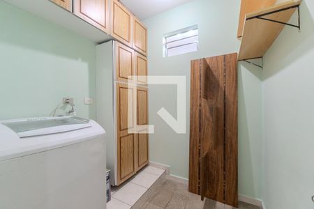 Apartamento à venda com 134m², 2 quartos e sem vagaQuarto de Serviço