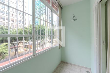 Apartamento à venda com 134m², 2 quartos e sem vagaSacada