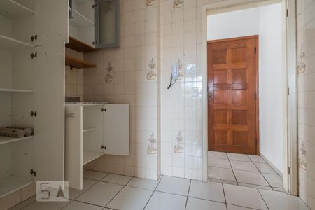 Apartamento à venda com 58m², 2 quartos e 1 vaga Apartamento à venda com 58m², 2 quartos e 1 vagaCozinha