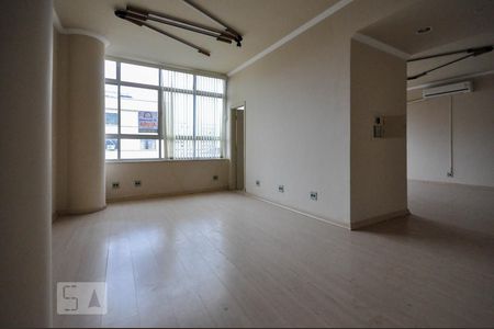 Sala de apartamento para alugar com 2 quartos, 190m² em Centro, Campinas
