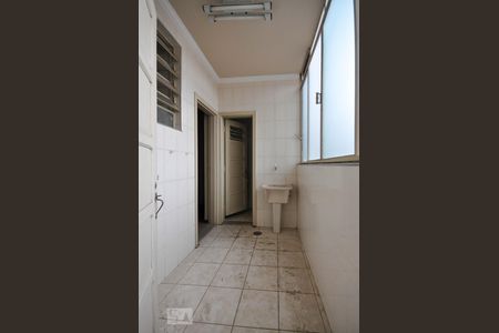 Apartamento para alugar com 190m², 2 quartos e sem vaga Apartamento para alugar com 190m², 2 quartos e sem vagaÁrea de Serviço