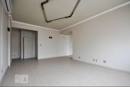 Sala de apartamento para alugar com 2 quartos, 190m² em Centro, Campinas